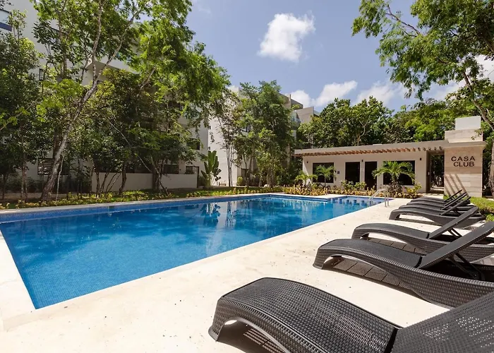 Family 3Br 10Min Beach, 6 Pools, 2 Gyms, 200 Mb Holiday home Playa del Carmen